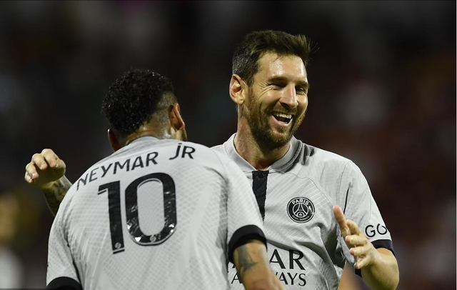 关于塞维利亚碾压土耳其，马尔基尼奥斯送出助攻的信息