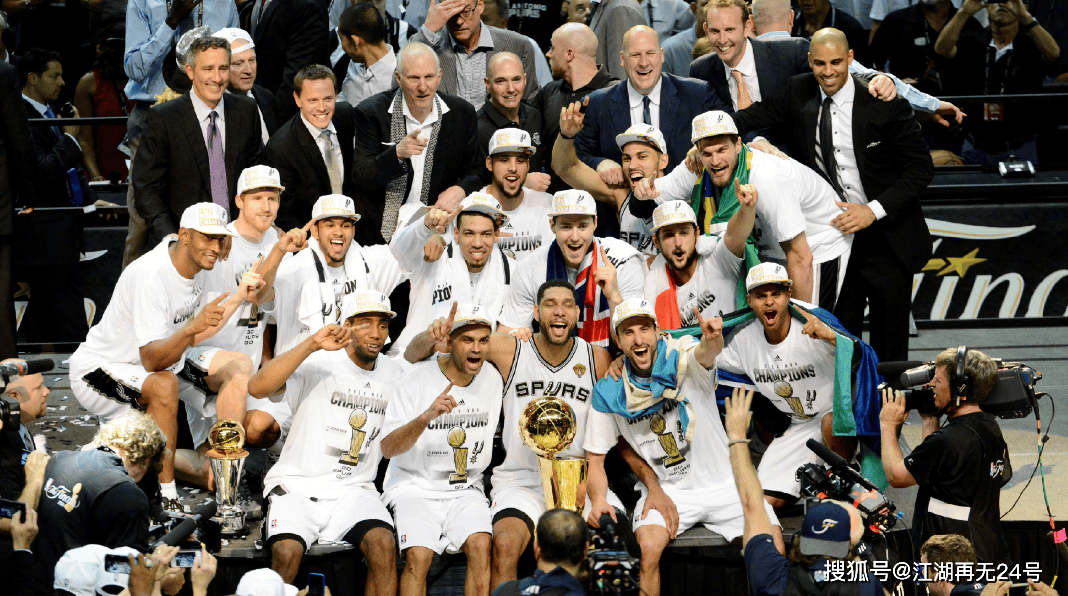 关于勇士B队鏖战马刺，布拉德利制霸全场的信息