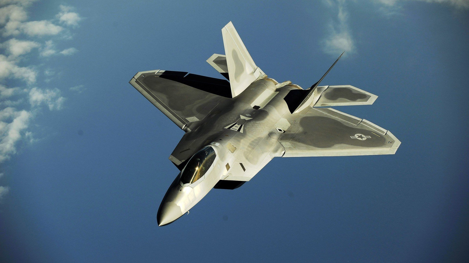 胜负之隙，拉文如何用攻防转换主宰欧冠淘汰赛之夜