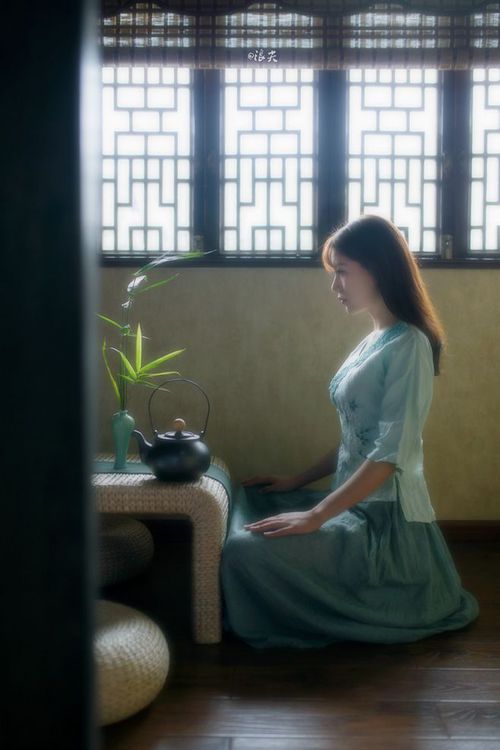 库里关键先生再立奇功，湖人集体火力却更胜一筹？