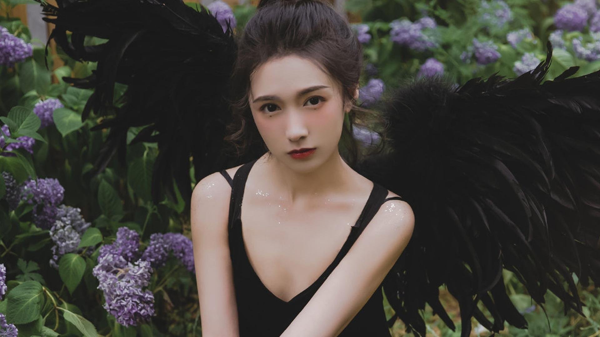 开云体育APP下载-爆冷！瑞士黑马迪亚斯逆转切尔西，世界排名争夺战上演王者接管